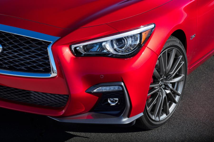 Детали экстерьера Infiniti Q50 Red Sport 400 2017 года  (WW) (фото 38 из 41)